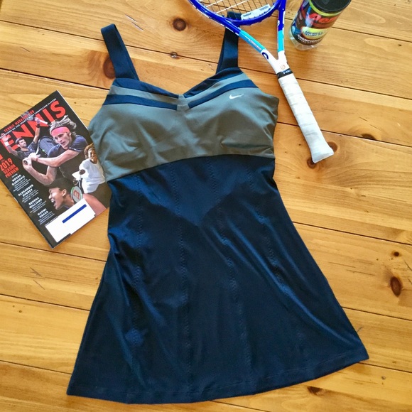 Nike Dresses & Skirts - LIKE NEW Nike Tennis Dress